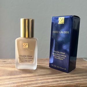 Estée Lauder Double Wear Foundation 2N2 Buff